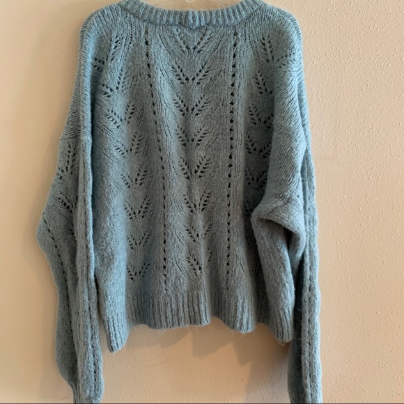 ❌‼️SOLD‼️❌ American Eagle Outfitters Blue Sweater - Picture 7 of 9